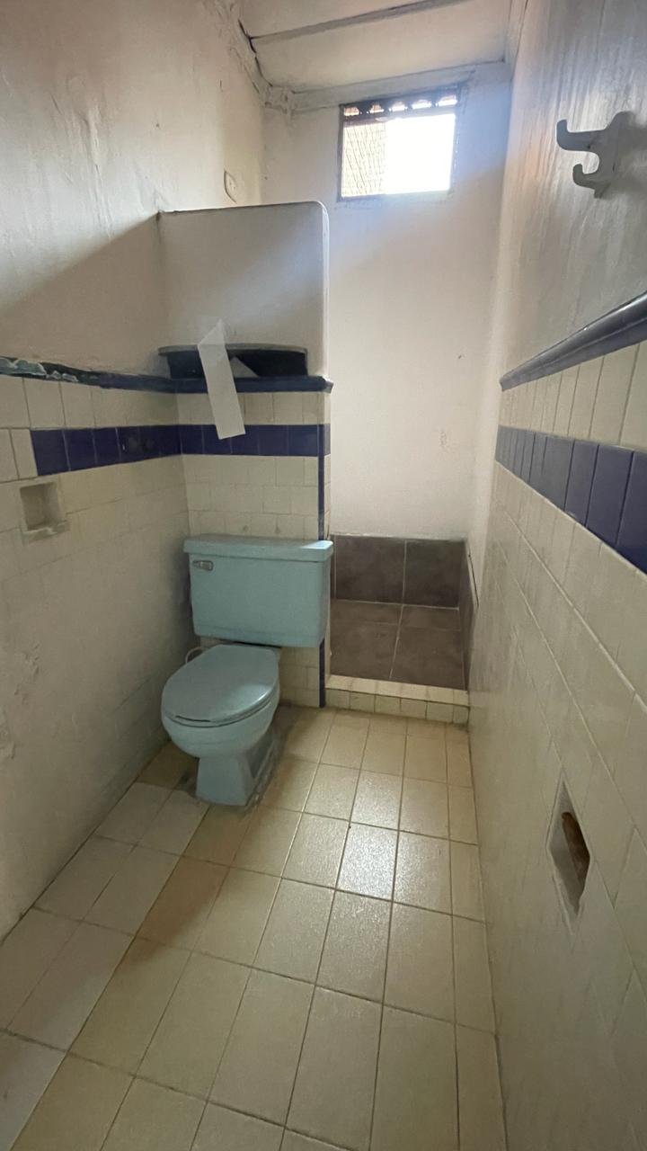 Bano1 - Foto 1 (Segundo Piso)